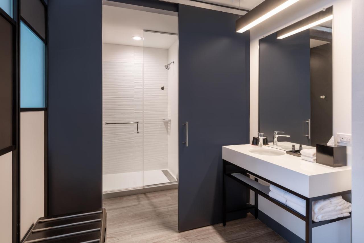 Готель Aloft Austin South Екстер'єр фото