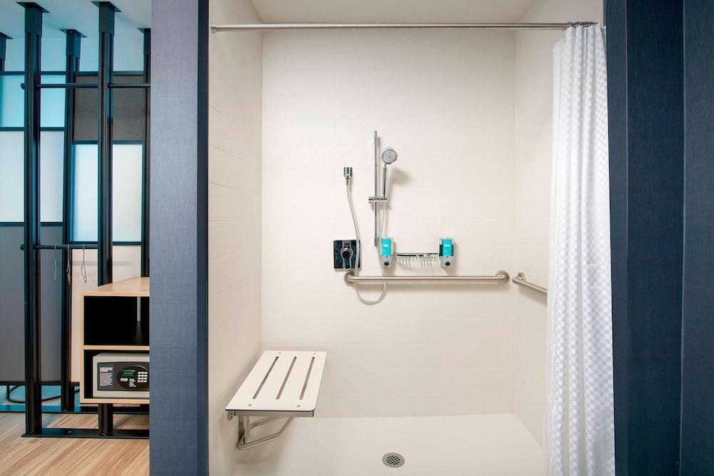Готель Aloft Austin South Екстер'єр фото